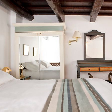 Palazzo Rimondi Boutique Hotel Agios Andonios  Room photo